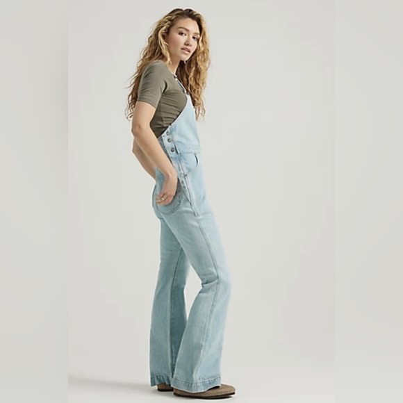 NWT LEE FACTORY FLARE OVERALLS From Anthropologie Size M - Picture 3 of 7